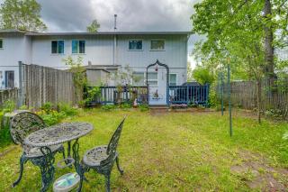 U-Med District Townhome w/ Private Yard + Grill - 3