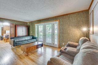 Families Welcome! Extended-Stay Haven in Medina - 2