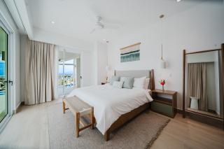 Step into Unparalleled Luxury and Expansive Comfort at our Signature Residences - 8