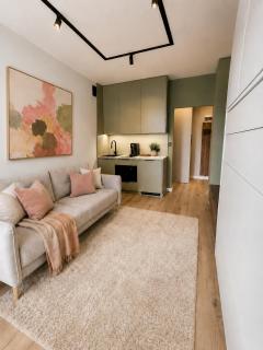 Brand New LoveLove Studio Apartment AC Parking WiFi OLD TOWN - 9