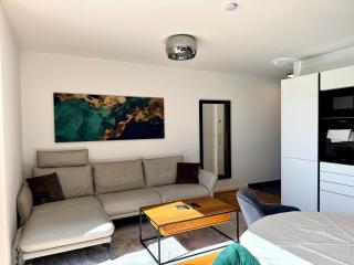 Panorama View Apartment Tirol - 9