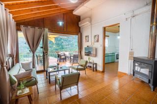 Stardust Mountain House - Village Center House - Terrace, BBQ & Wood Stove - 9