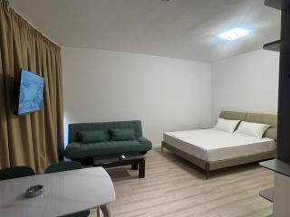 Bella Apartments - 3