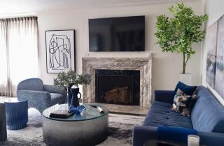 Steps to Beach & Designer Lakefront Stay with Free Parking - 0