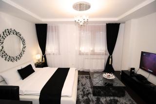 Apartment Glam A block Delta City New Belgrade - 2