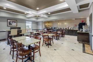 Best Western Plus Georgetown Inn & Suites - 1