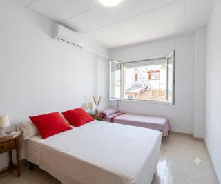 Duplex familiar con parking a 2 min de la playa - 2