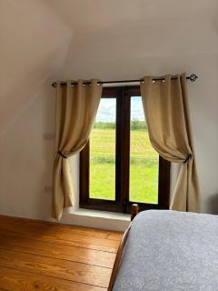 THE FARMHOUSE Room 2 - 4