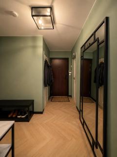 Spacious 2 Bedroom Apartment with Garage Near Oslo Centre - 1