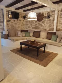 Kontarena's Cottage - 6