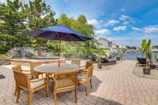 Canal-Front Backyard Oasis! Jersey Shore Retreat - 4