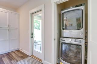 Wooded Escape w/ Beautiful Backyard + Mtn Views! - 2