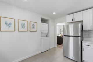 2BR Ypsi Depot Town - King Bed and Sleep 4 - 3