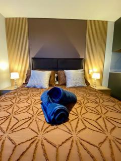 Sky 19 Exclusive Suite with Panoramic View - 6
