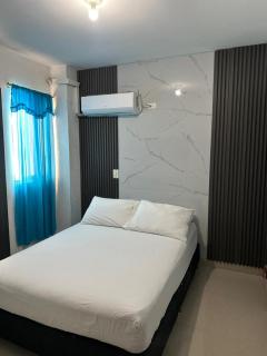 Apartamento Familiar Central con Piscina Cerca - 3