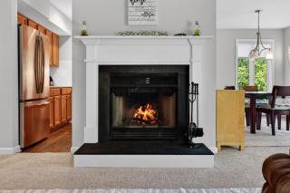 Ski & Summer Escape at Wintergreen Resort - 3BR3BA Condo, Pets OK & Sleeps 12 - 3