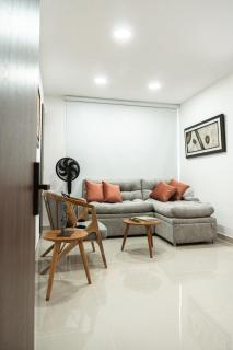 27 Studios Apt 201 - 0