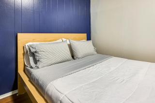 1 Mi to UT & Med Centers! Updated Austin Studio - 1