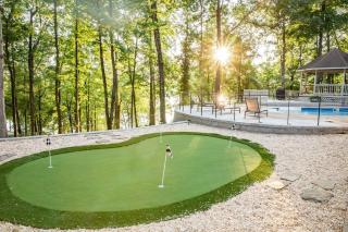 Lake T Retreat - Sunset - Pool - Putting Green - 0