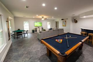 Lake T Retreat - Sunset - Pool - Putting Green - 7