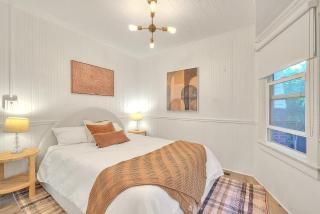 Heavenly Retreat 2 Minutes Walk To Beach! - 2