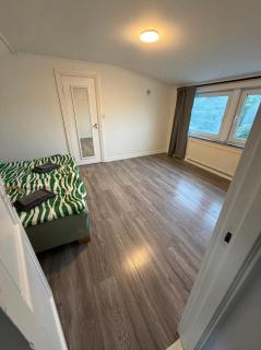Four bedroom house close to the beach - 5