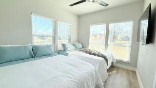 Stockyards Downtown Fort Worth Dickies Arena TCU Sleeps 16 - 4