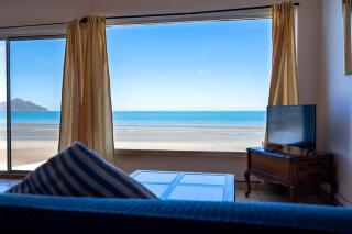 # El Mirador del Golfo: Beachfront 4BR Compound for 16 | Las Palmas # - 0