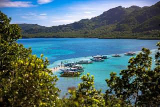 Outpost Beach Hostel - 1