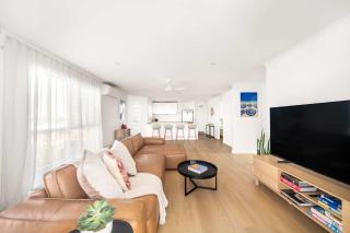Ocean Glimpse Retreat - Sunlit Days by Kings Beach - 9
