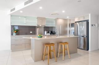 Providence Oceanview Retreat with Pool & Spa - 4