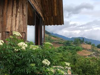 H'Mong Lady Sapa - 8