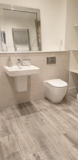 Glasgow City Triplex House With Garden and Parking - 4