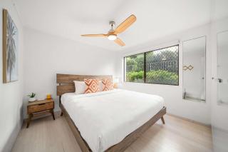 Moffat Beach Surf Retreat - 6