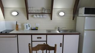 Picnic Bay Chalet Unit 2 - 5