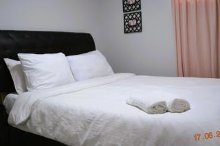 Comfortable 3 bedroom basement apartment - 8