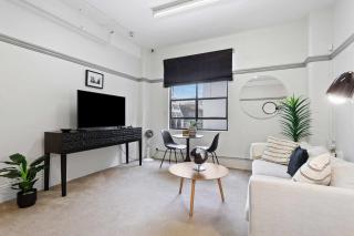 Lovely 1-Bedroom Unit in CBD by Zodiak Stays - 0