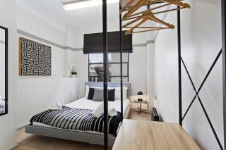 Lovely 1-Bedroom Unit in CBD by Zodiak Stays - 5