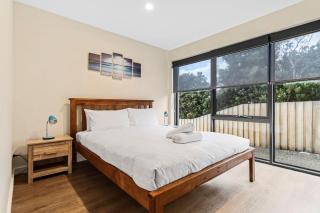 Albatross Apartments, Unit 3 - 1