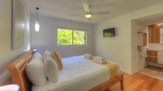 Maggies Beachfront Apartment 7 - 6