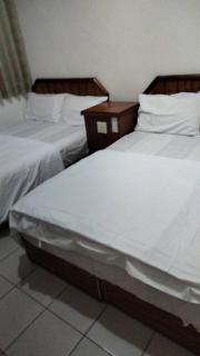 鳳梧旅社 Phoenix Hotel - 4