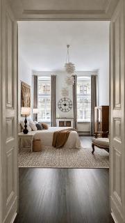 Emerald Art Maison in a Restored Historic Townhouse Riverside Old Town - 8
