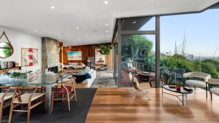 Waynecrest - 7