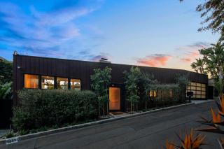 Waynecrest - 6