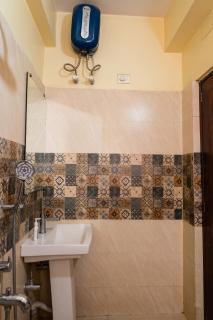 Astoria House - 6