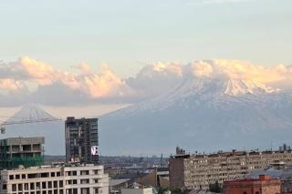 Yerevan Penthouse Ararat Views 2BR 3BA Kentron - 9