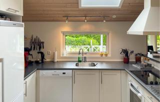 Beautiful Home In Væggerløse With Sauna - 5