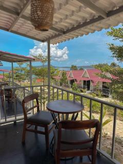 Sunrise Bungalows - 6