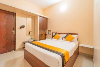 Itsy Hotels Everest Grand - 1