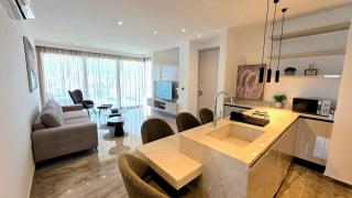 Zantis Executive Suites 301 - 0
